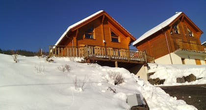 Pourper chalet in the high Vosges entirely wooded with new furniture