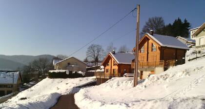 Chalet tout en bois au coeur de la nature - hautes vosges