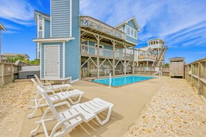 Outdoor pool - Oceanfront Home with Pool, Hot Tub, Elevator, and Game Room. Paradise Found! (Rodanthe)