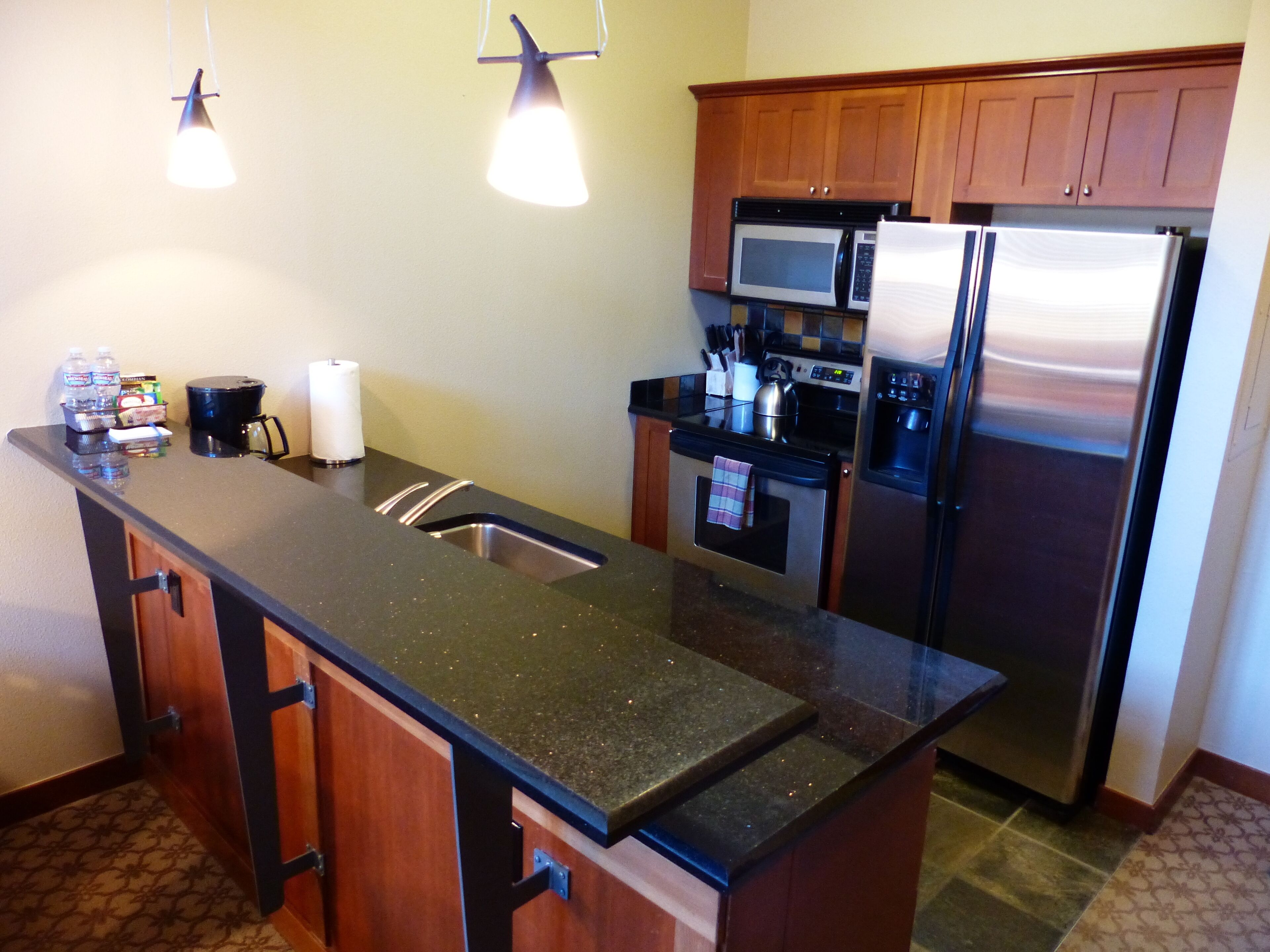 Village at Palisades Tahoe - 1BR/Sleeps 4, Ski-in/Ski-out, Top Floor, Mtn Views