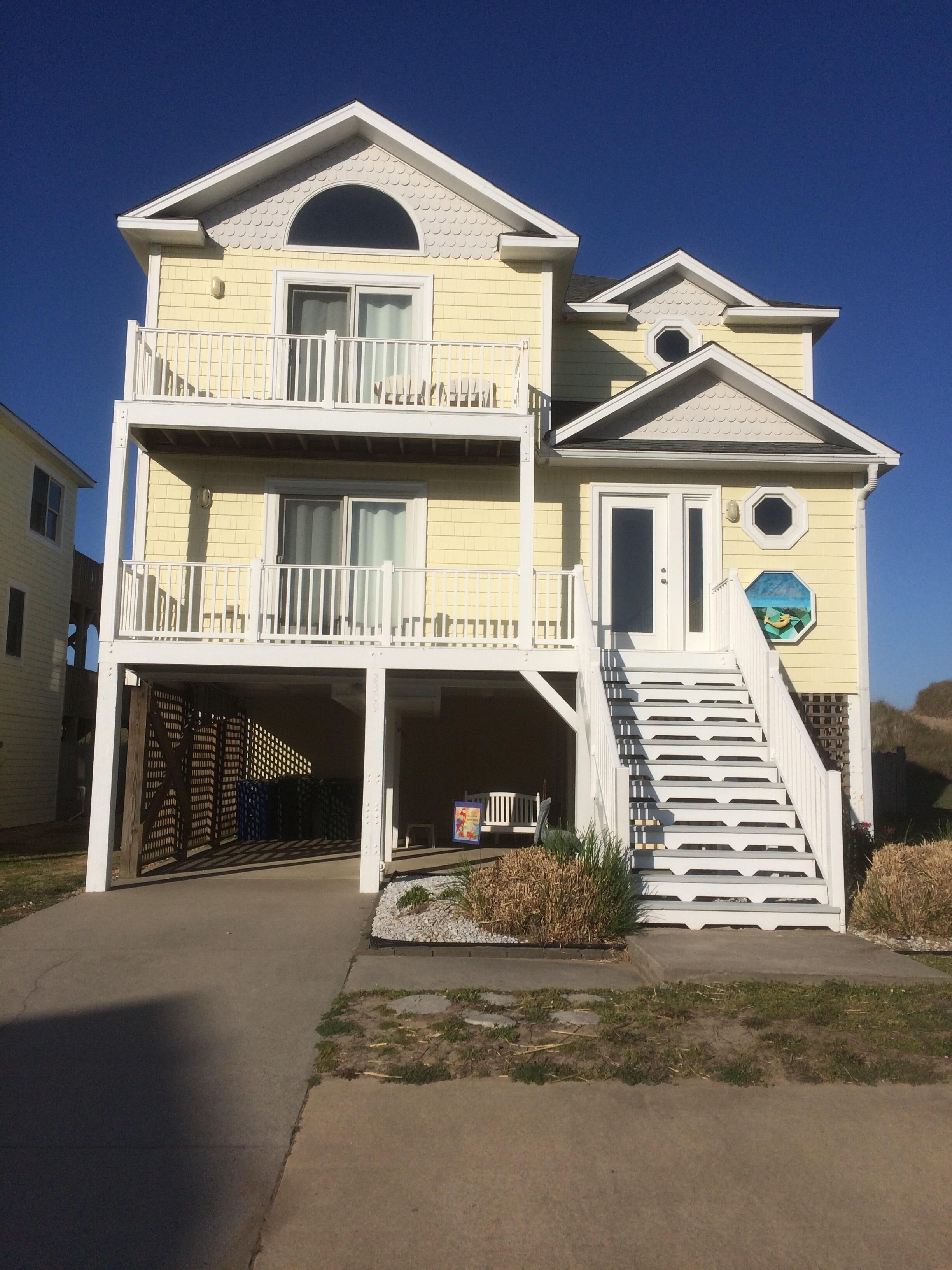 Oceanfront, Pool, Hot Tub, 6 Bedrooms, 5 & 1/2 Baths, Handicap Chair Lift, MP10