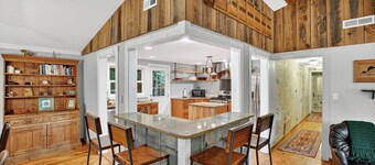 Secluded, parkway, skiing, hiking on property, hot tub, pets, fire pit, 360 tour