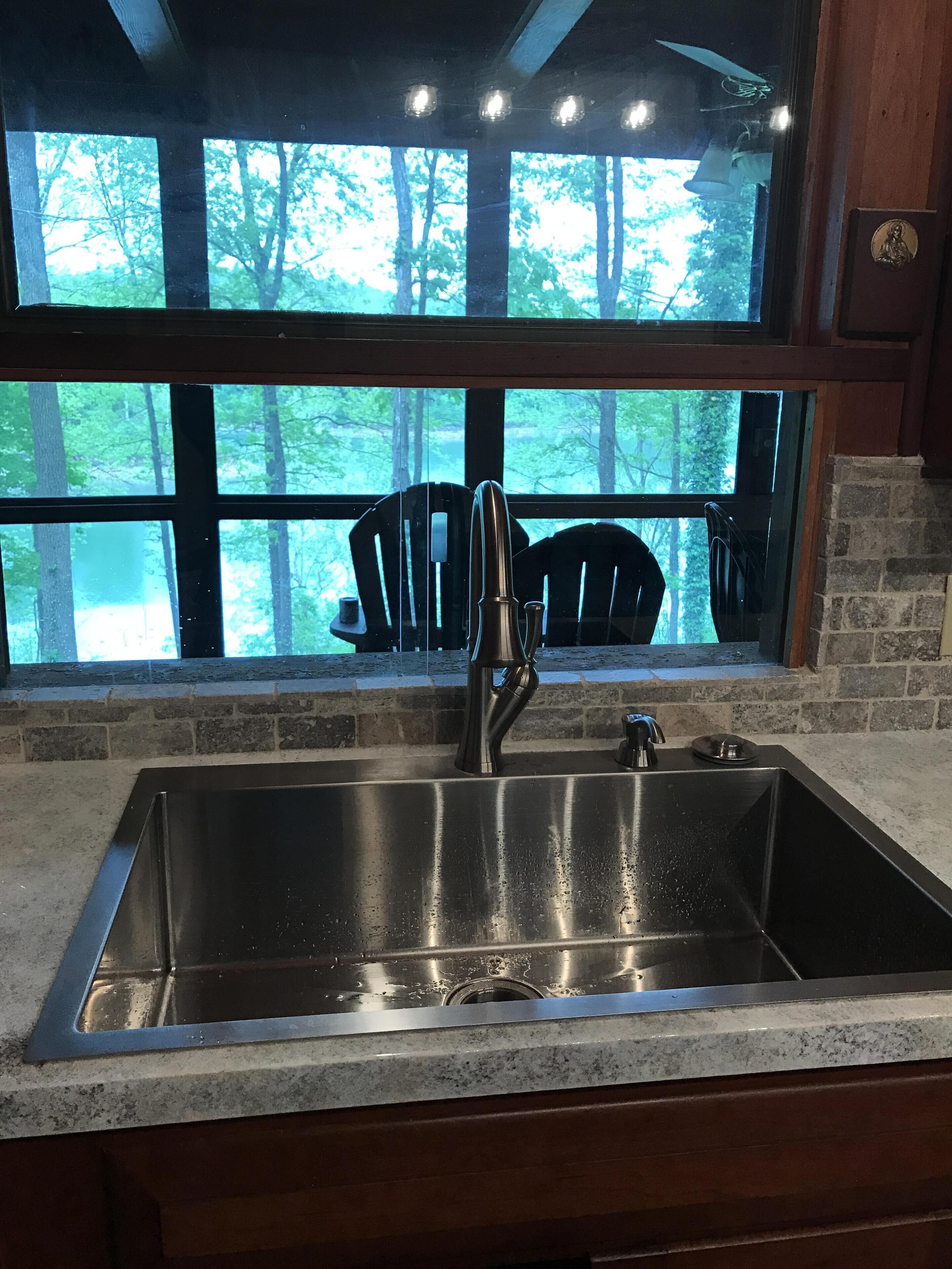 Year-round 3BR/2BA Lake front - Nolin State Park (1mile) -Mammoth Cave (30min)