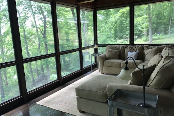 Smart TV, fireplace, video games, DVD player