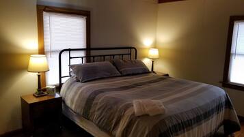 3 quartos, Wi-Fi de cortesia, roupa de cama