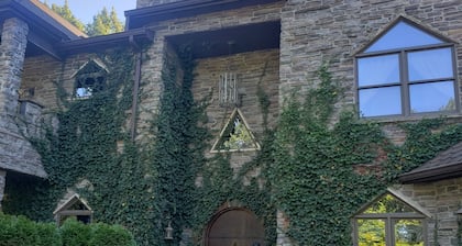 Erleben Sie den Luxus dieser schönen Schloss.