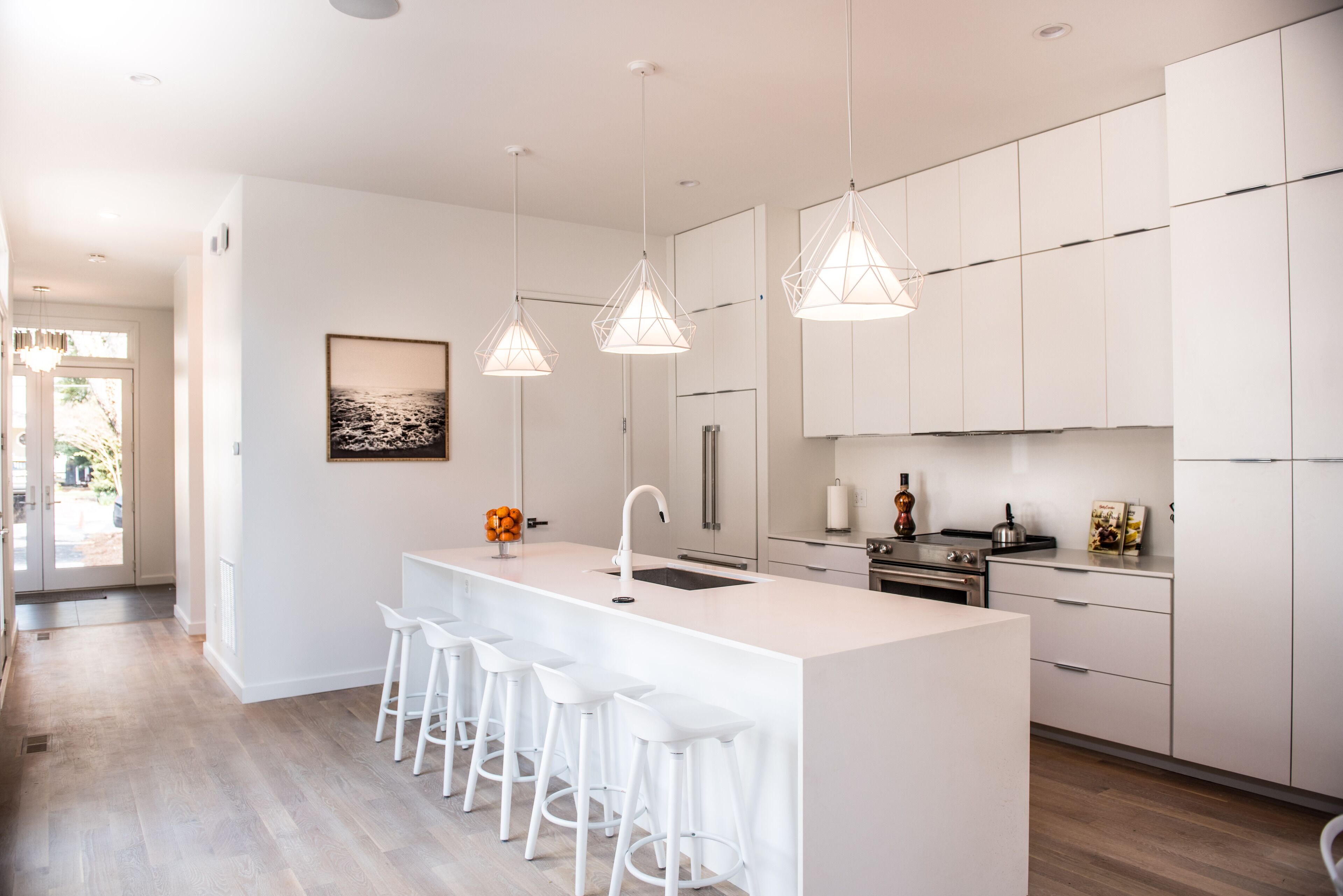 New Home with Private Pool - 7 Bedrooms, Walk to Beach