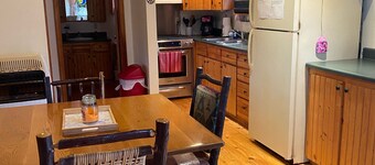 Beautiful, secluded cabin in the hills of the Ozarks.