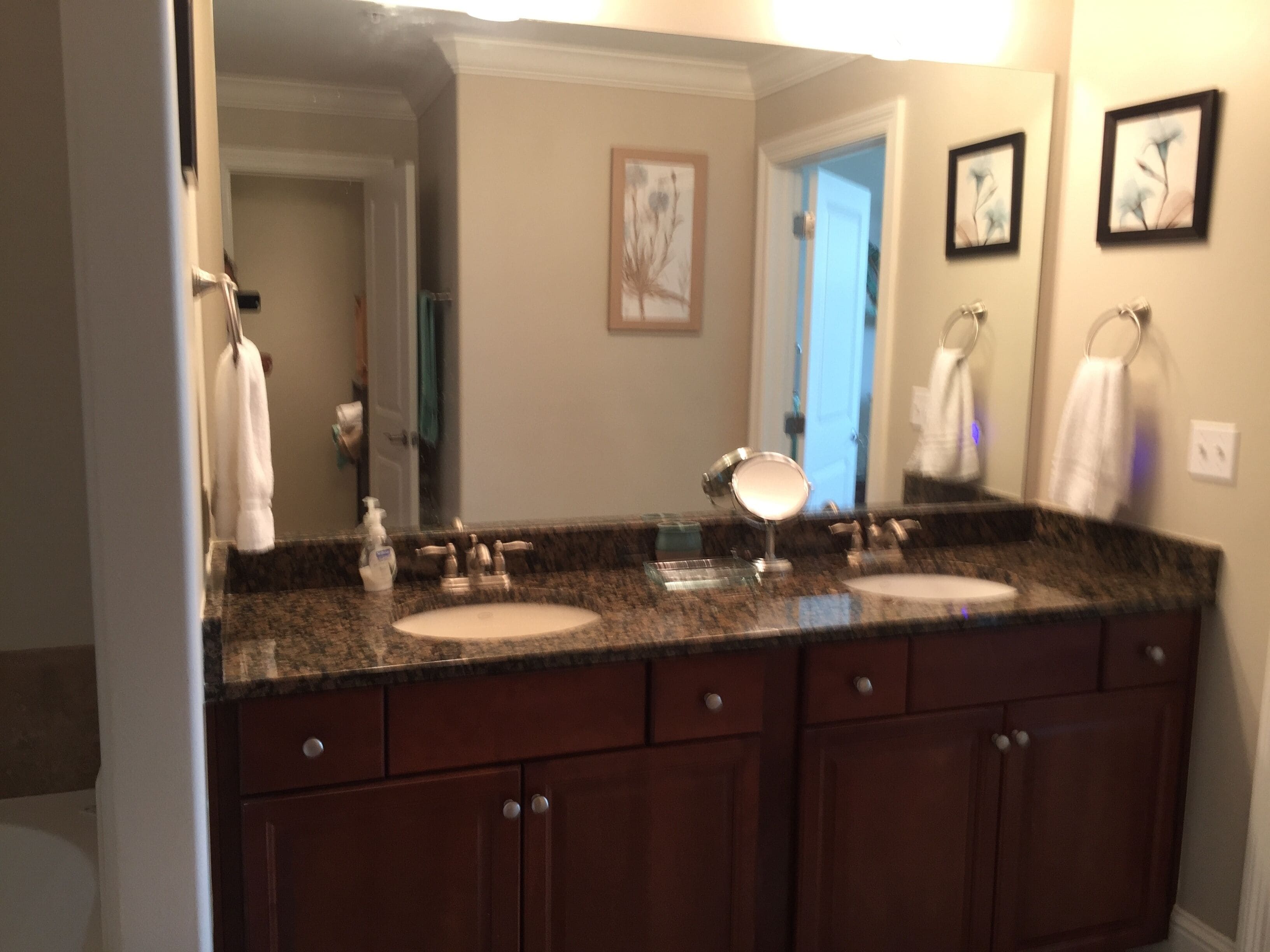 The Best Kept Secret On The Gulf Coast! Family Friendly Breach Front Unit