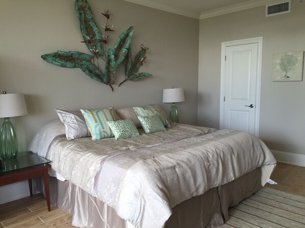 3 bedrooms, memory-foam beds, blackout curtains, WiFi