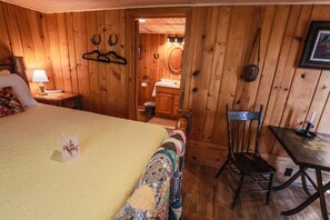 1 bedroom, bed sheets