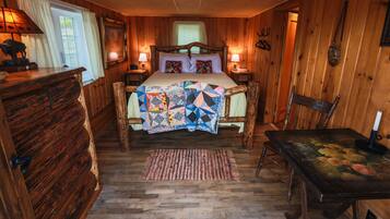 1 dormitori i roba de llit