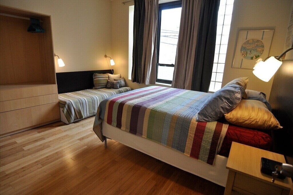 3 bedrooms, iron/ironing board, travel crib, free WiFi