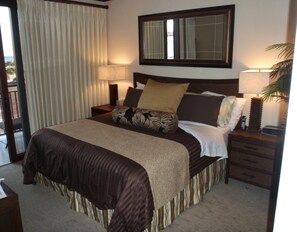 2 bedrooms, in-room safe, desk, iron/ironing board