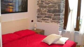 2 Schlafzimmer, Bügeleisen/Bügelbrett, Reisekinderbett, kostenloses WLAN