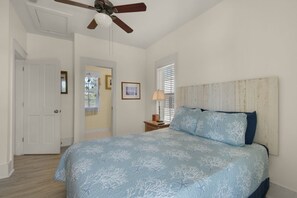 2 chambres, fer et planche à repasser, Wi-Fi gratuit, draps fournis
