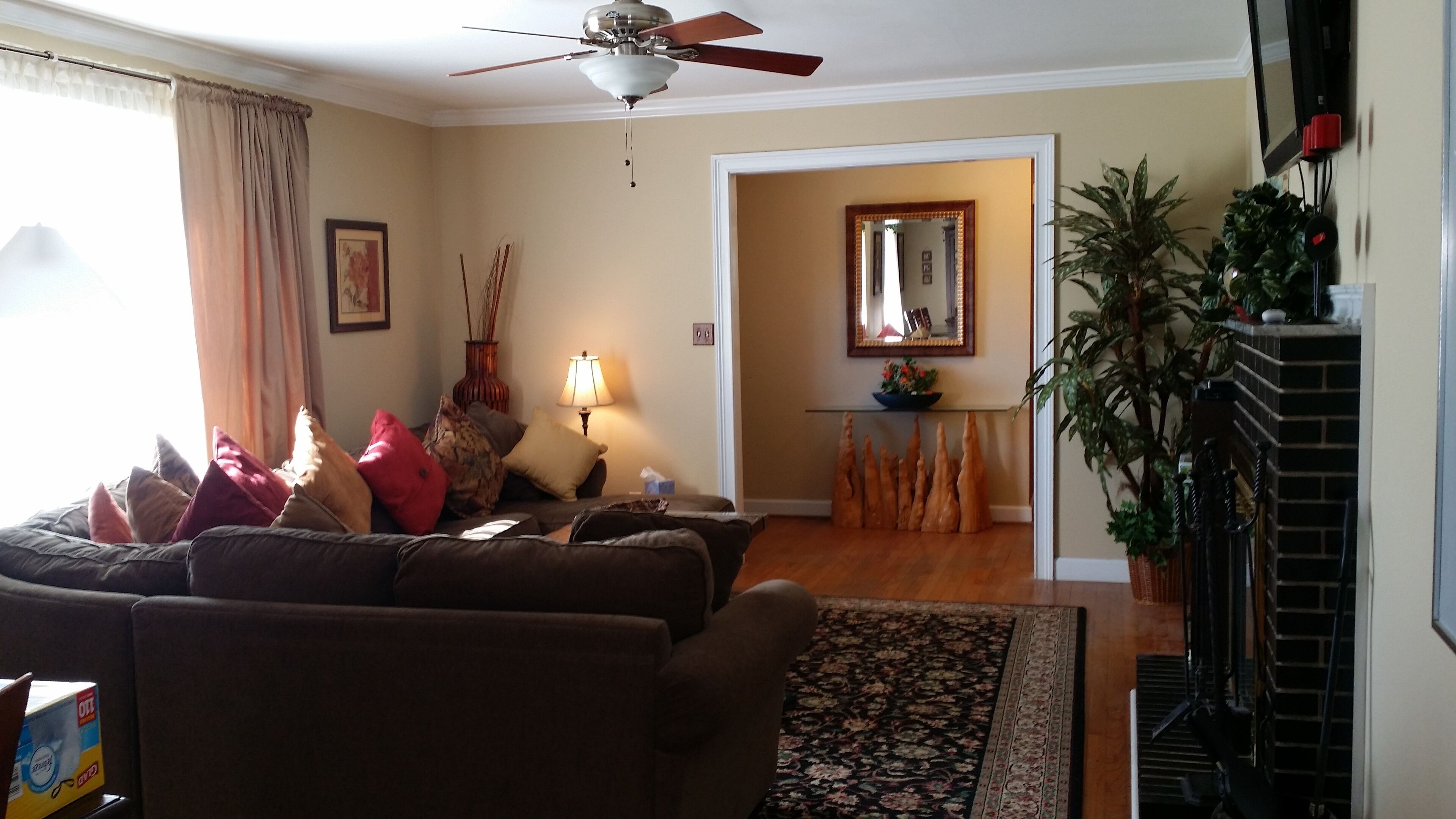 Private & Brick Ranch house- Walking distance to Historic Roswell