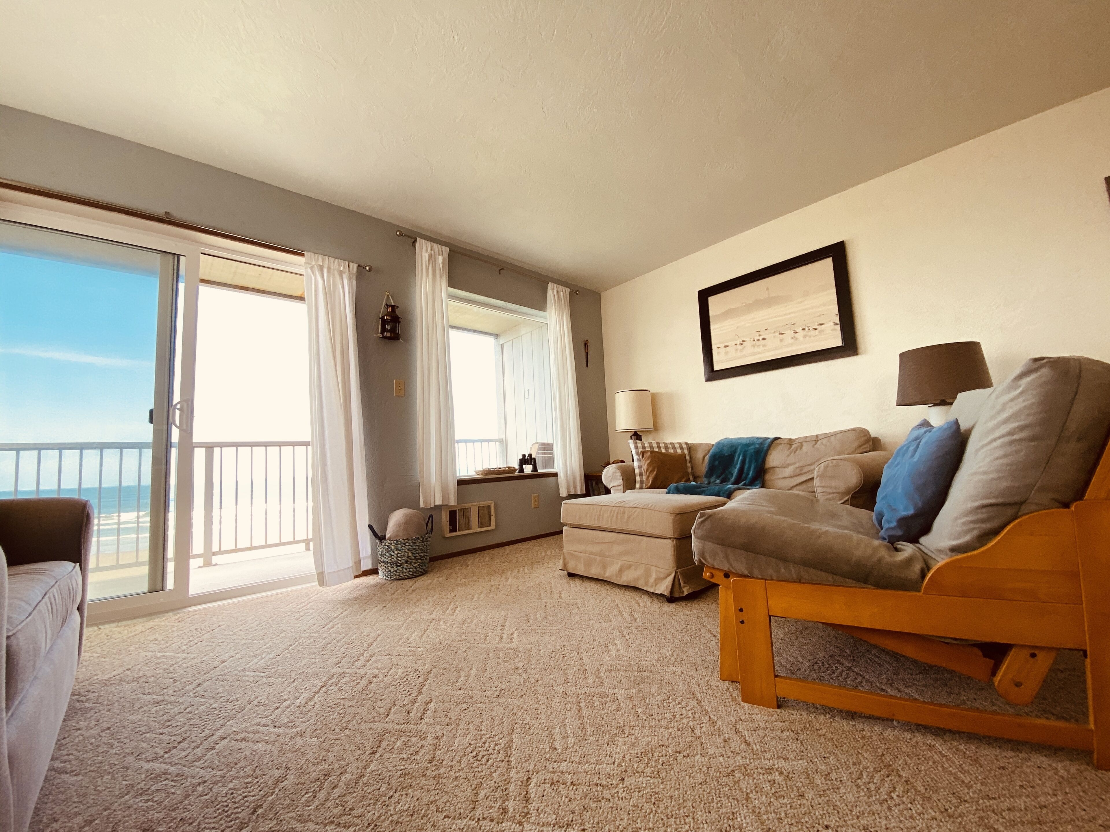 Li'l Macs Beachfront Condo