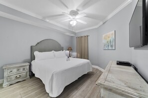 2 soverom, strykejern/-brett, wi-fi (inkludert) og sengetøy