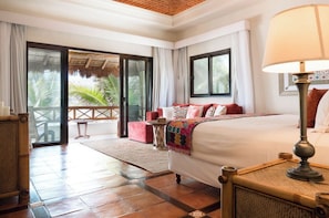 5 habitaciones, tabla de planchar con plancha, cuna de viaje y wifi