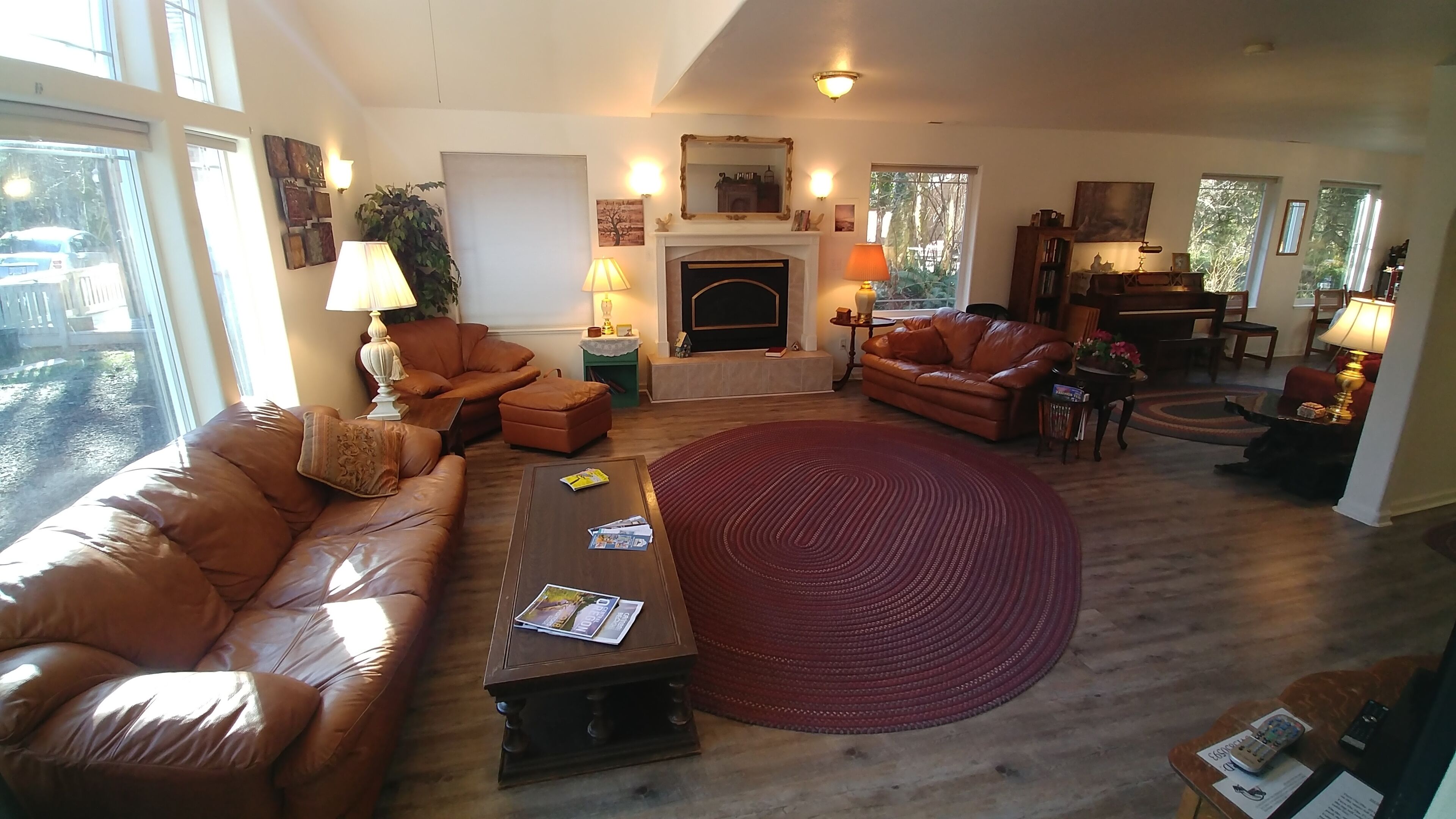 Family Vacation Home In Serene Wooded Area, Close Beach Access