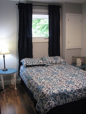 3 bedrooms, WiFi - Wasaga Beach cottage on the river (Wasaga Beach)