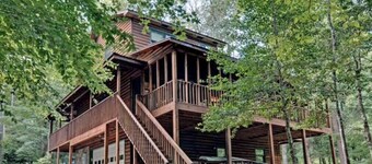 Toccoa River Cabin !!