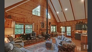 Smart TV, fireplace, DVD player, table tennis