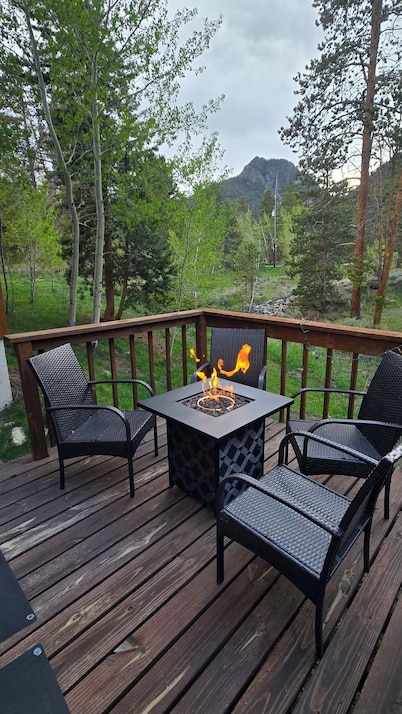 Frisco 2 Bed 1 Bath Close to Main Street  with EV Charging and Trailer Parking