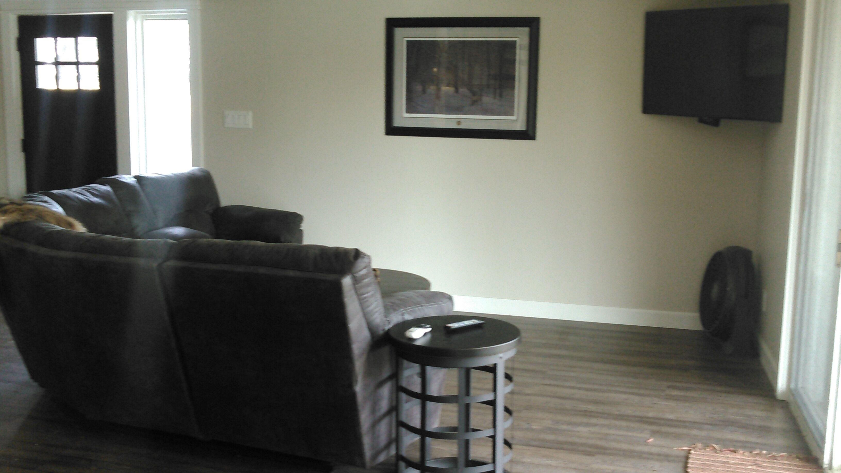 Lakehouse Available For Rent, Rest And Relaxation