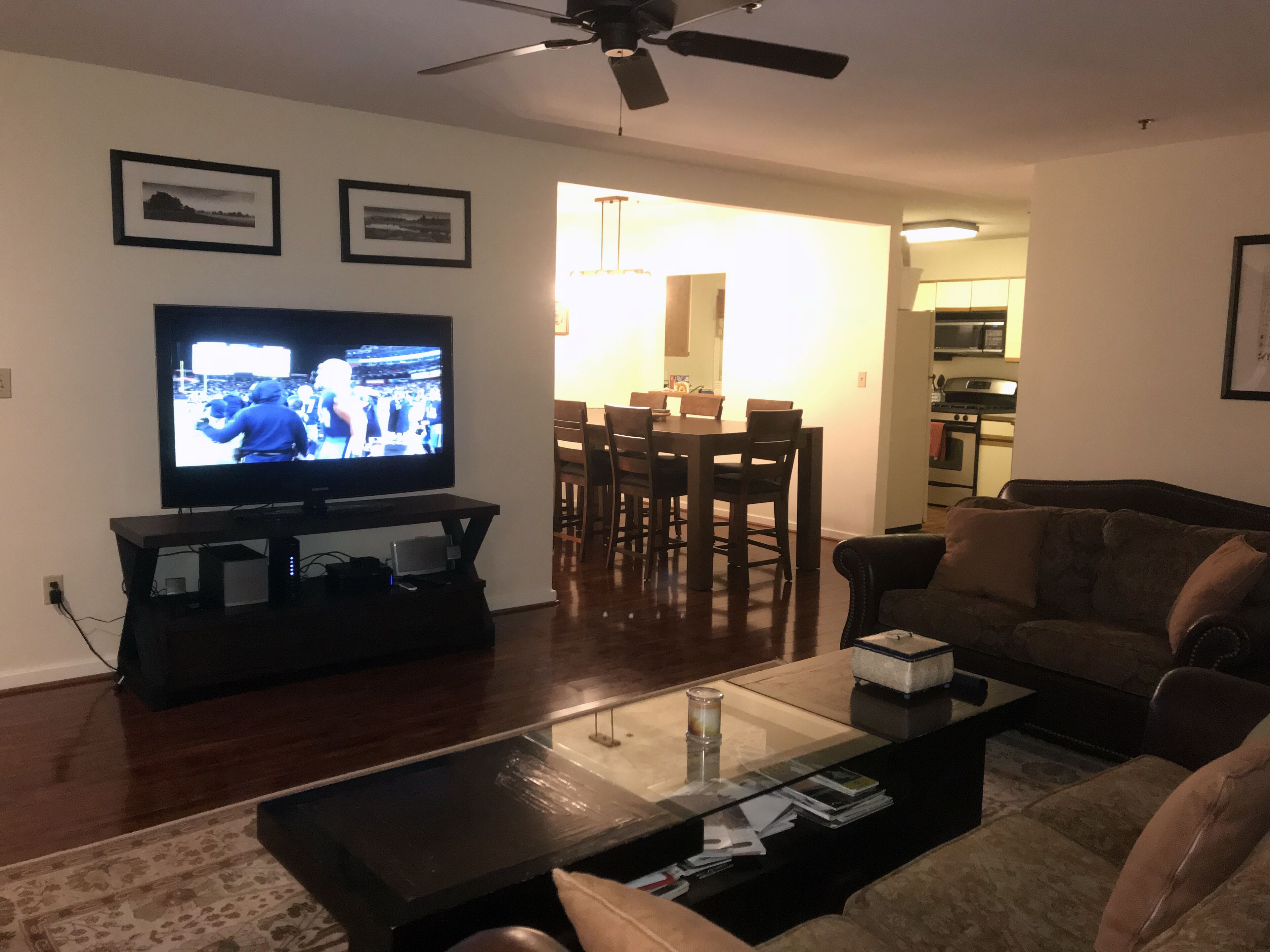 Great 4BR/3BA for families in village w/ easy shuttle access. Read our reviews!