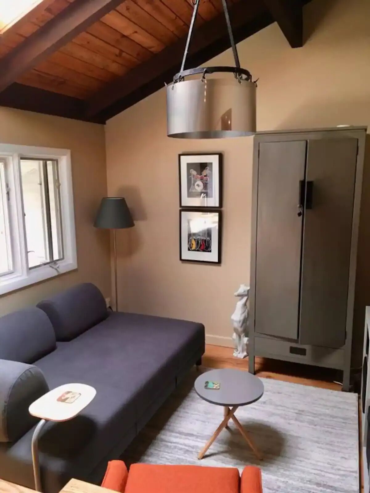 Consistent 5-star ratings! Lakefront 2-story condo,4-blocks to beach & boardwalk