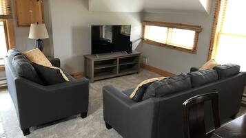 Een smart-tv, een muziekbibliotheek en een filmbibliotheek