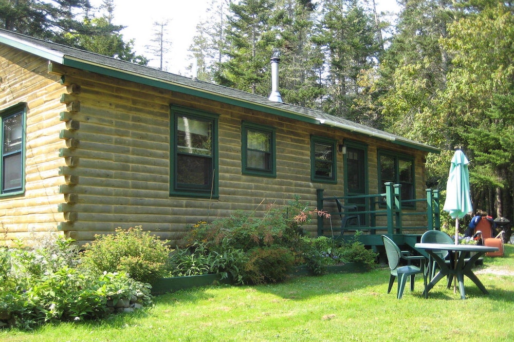 Cabin on Mount Desert Island, Maine - Next Door to Acadia!
Booking til Dec 2023