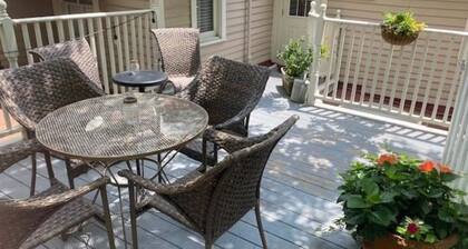 Luxurious Cottage that Accommodates Up to Six