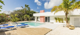 BOCA CATALINA 1 SCHLAFZIMMER VOLLSTÄNDIGE KÜCHE ZUM STRAND