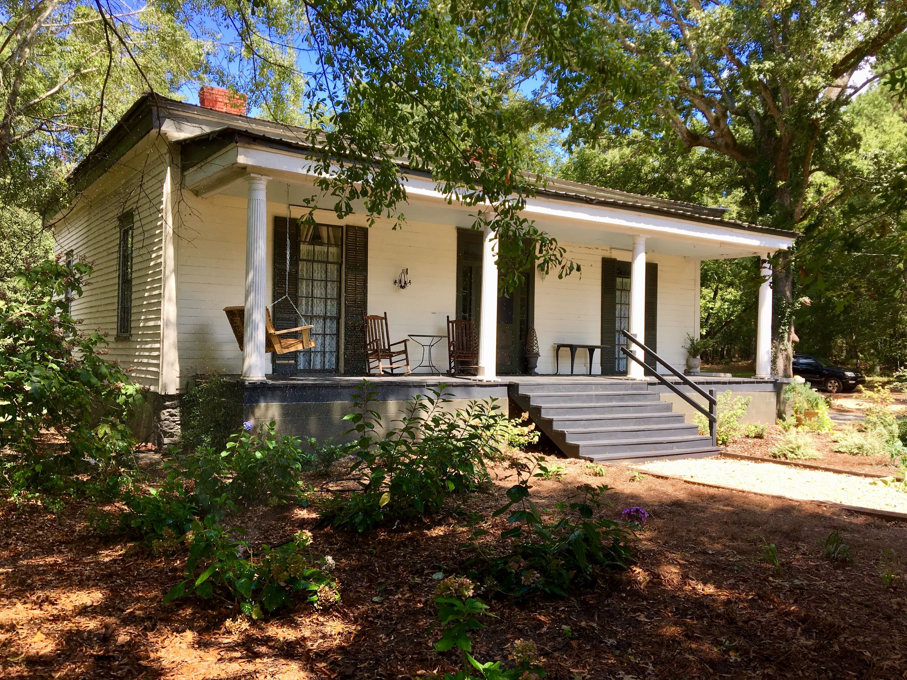 Greek Revival Farmhouse on River