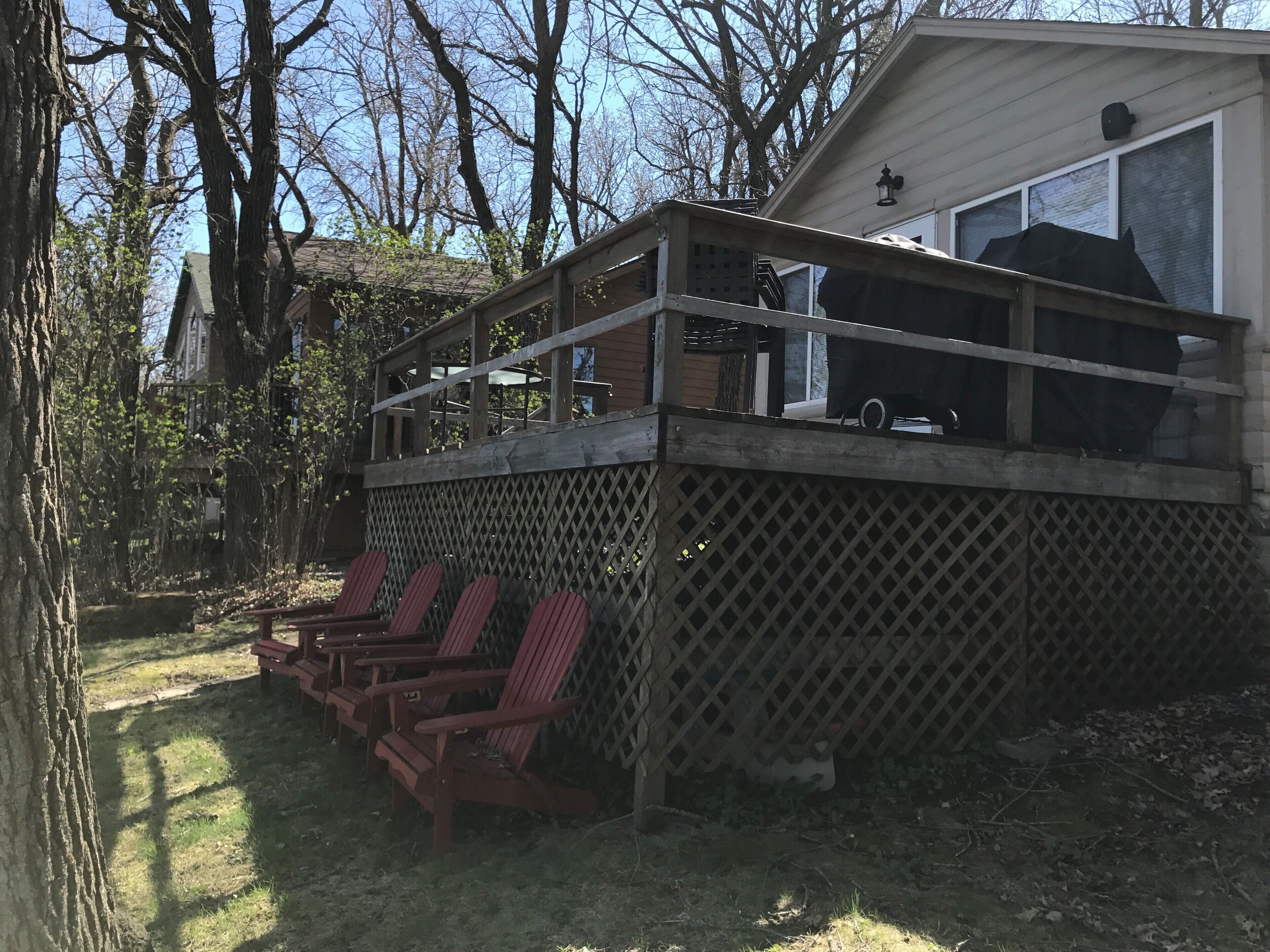 Lakefront Cabin Perfect for Families. Cabin and Bunkhouse on Pickerel