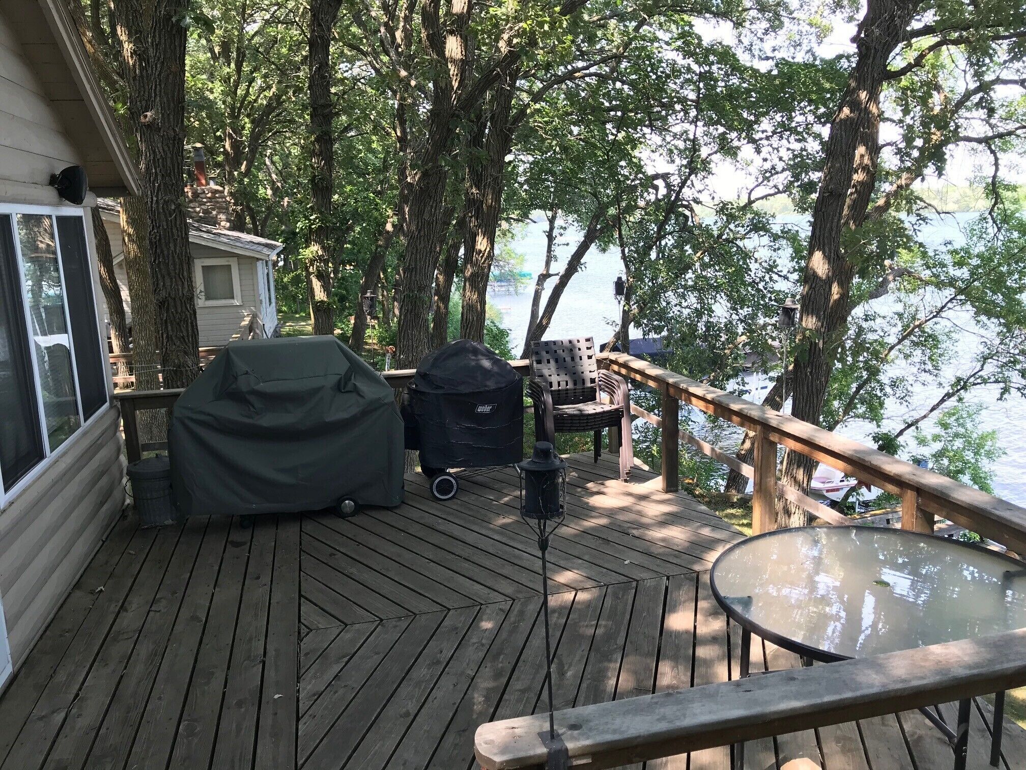 Lakefront Cabin Perfect for Families. Cabin and Bunkhouse on Pickerel