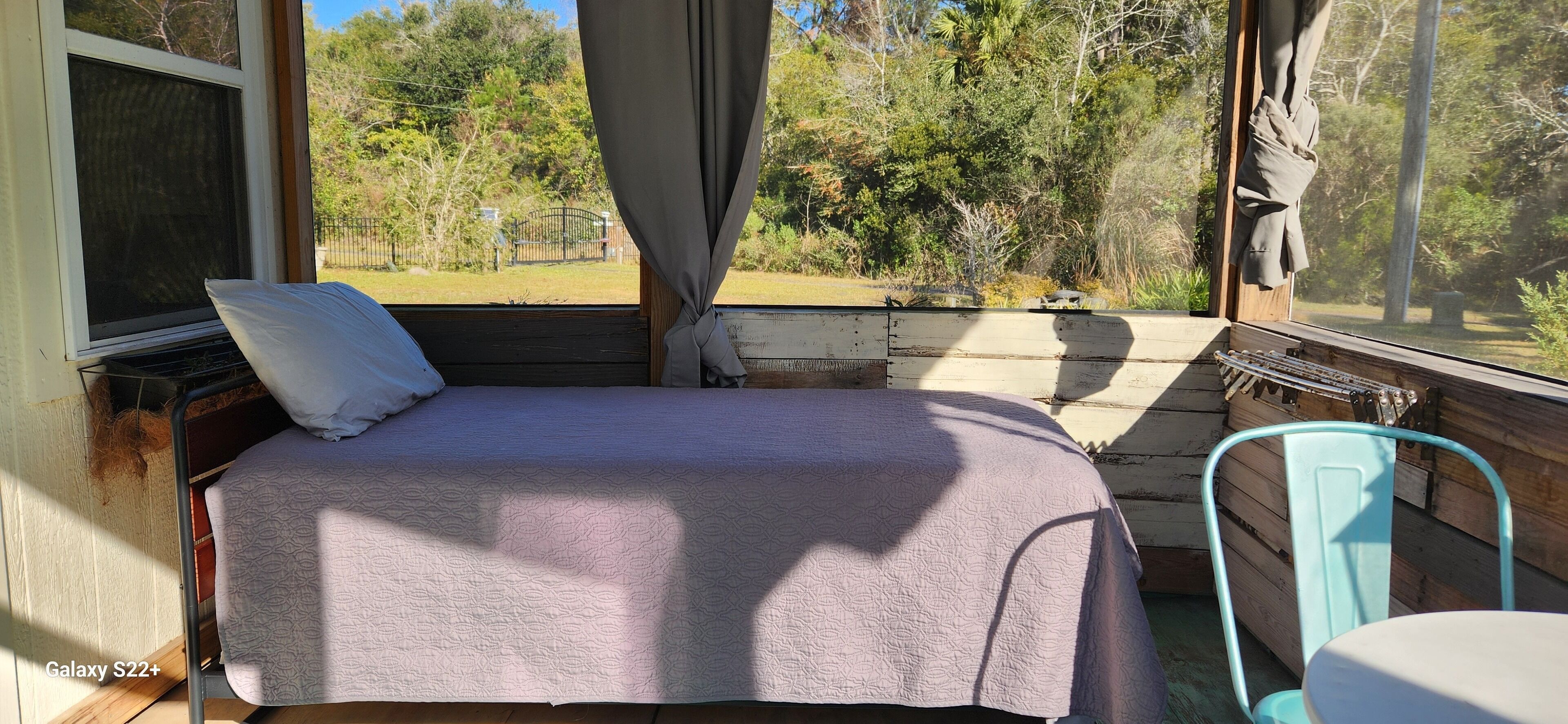 Bügeleisen/Bügelbrett, kostenloses WLAN, Bettwäsche