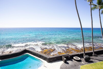 🌊 Surf & Stay Studio | Ocean Front | AC | WiFi | Beach Gear Included 🌊