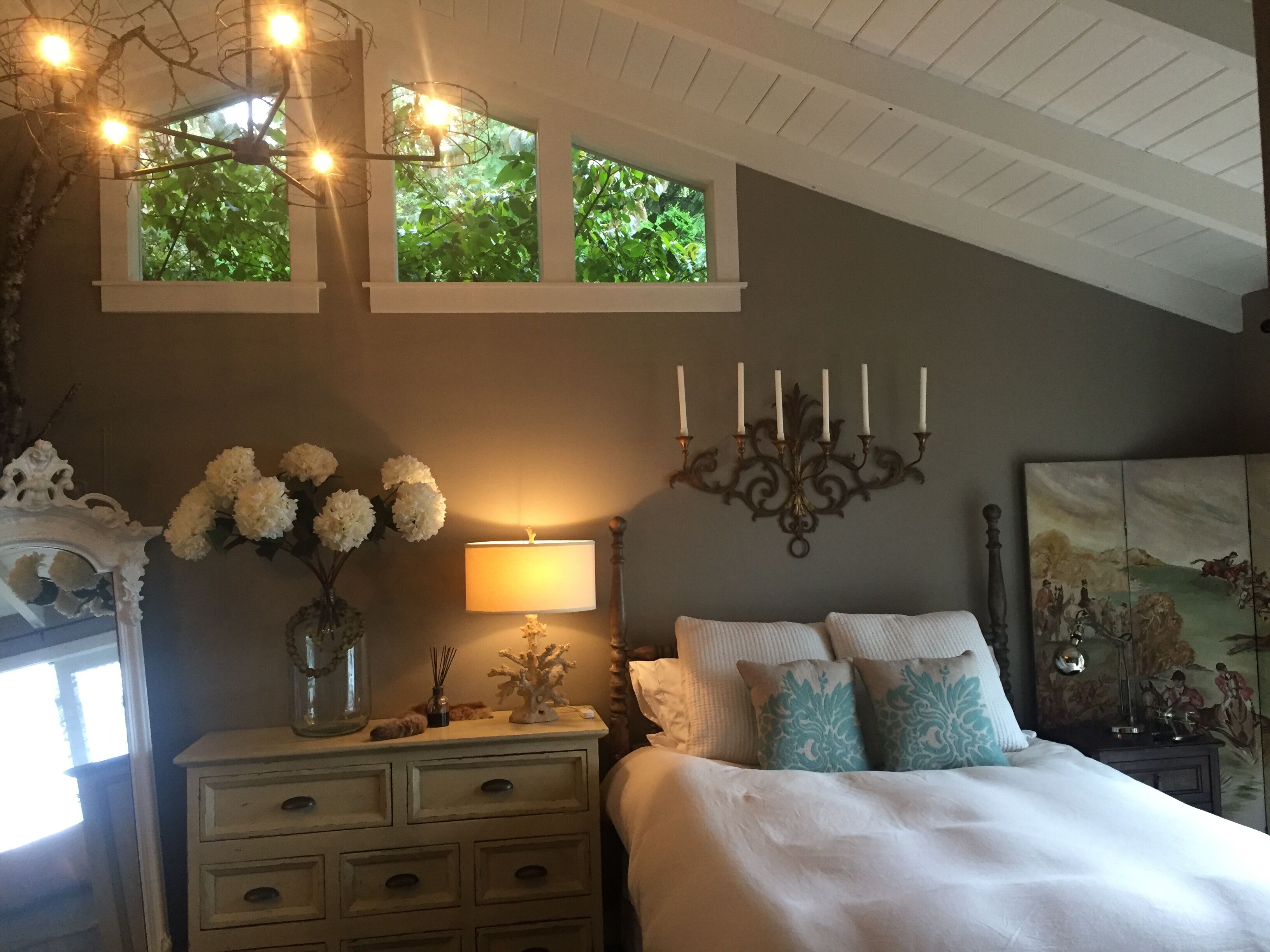 Stunning No Bank Waterfront Home On Mats Mats Bay