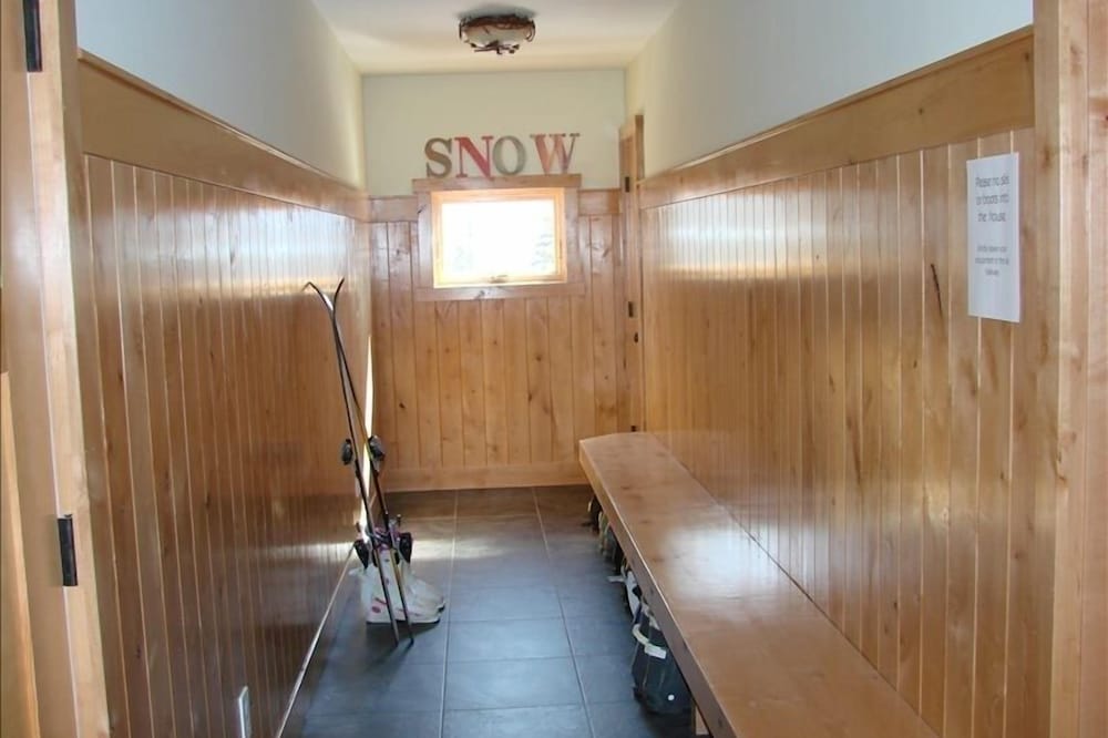 Stratton Mountain Views! 5 Star Rated