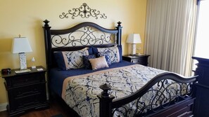 2 chambres, fer et planche à repasser, Wi-Fi, literie fournie
