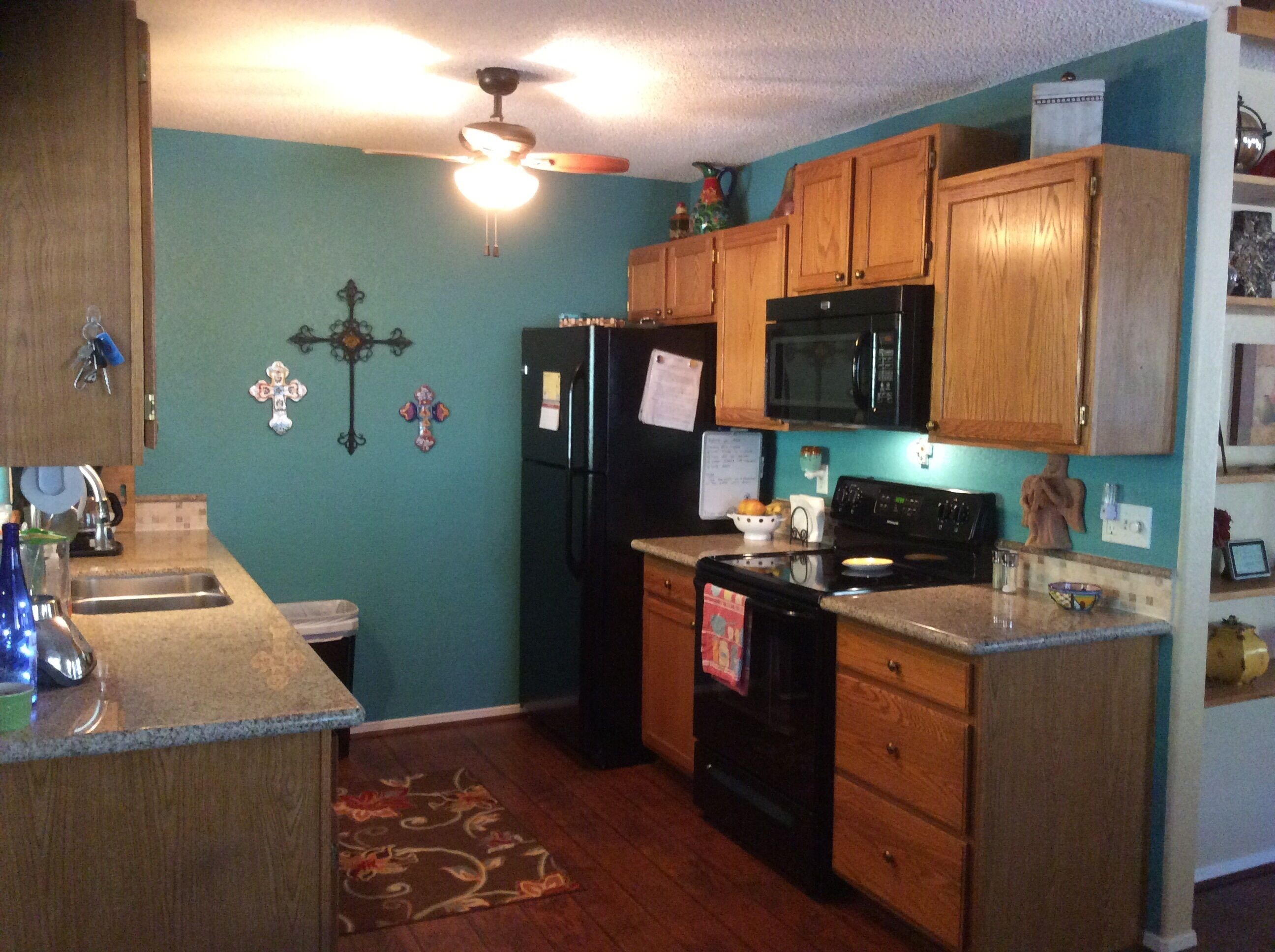 Cowhide Creek Cabin with WiFi and A/C