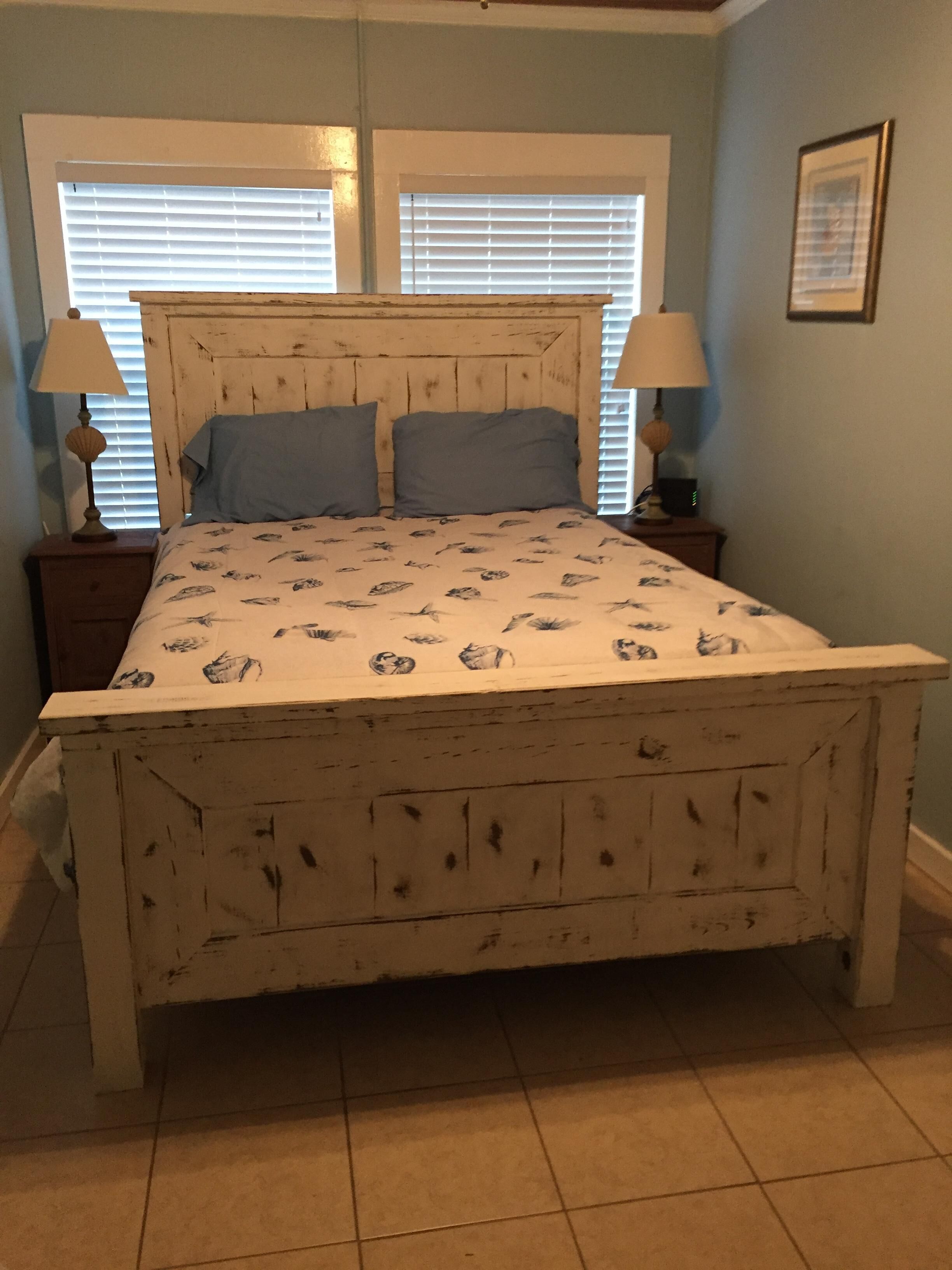 Family Vacation Beach Cottage ~ Across from the Beach