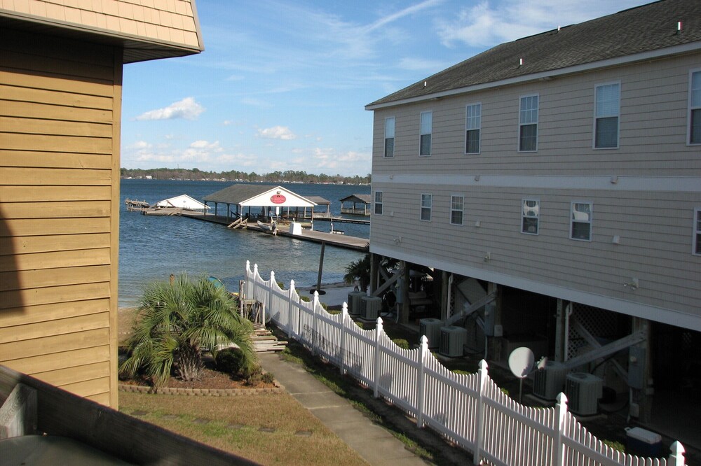 Second Floor Condo With Lakeview just steps from the Lake