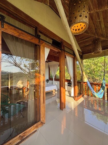 Jungle Casita in Jaco Costa Rica - short distance to beach and town