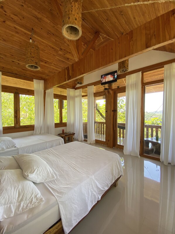 1 bedroom, in-room safe, free WiFi, bed sheets