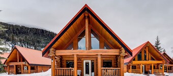 Wonderful Rockies Cabin Getaway for Hike or Ski